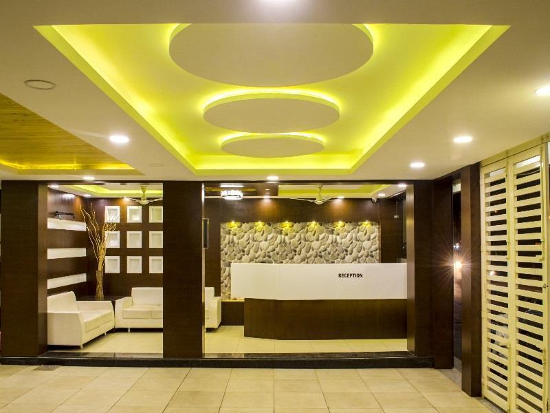 Hotel Kalpana Palace Ujjain Bagian luar foto